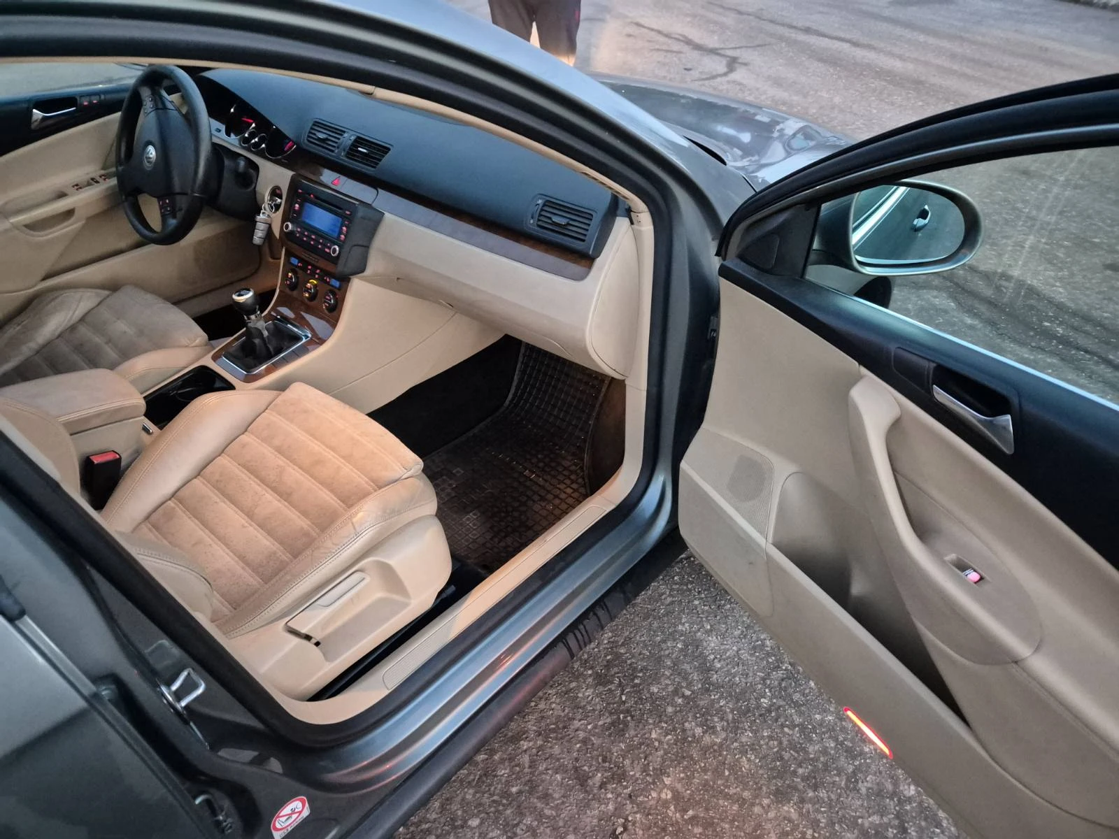 VW Passat 2, 0tdi* BMP* КОЖА* рекаро*  | Mobile.bg — изображение 16