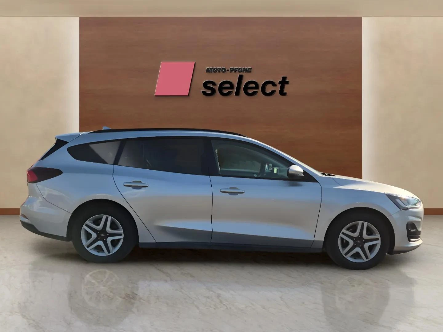 Ford Focus 1.0 EcoBoost - изображение 4