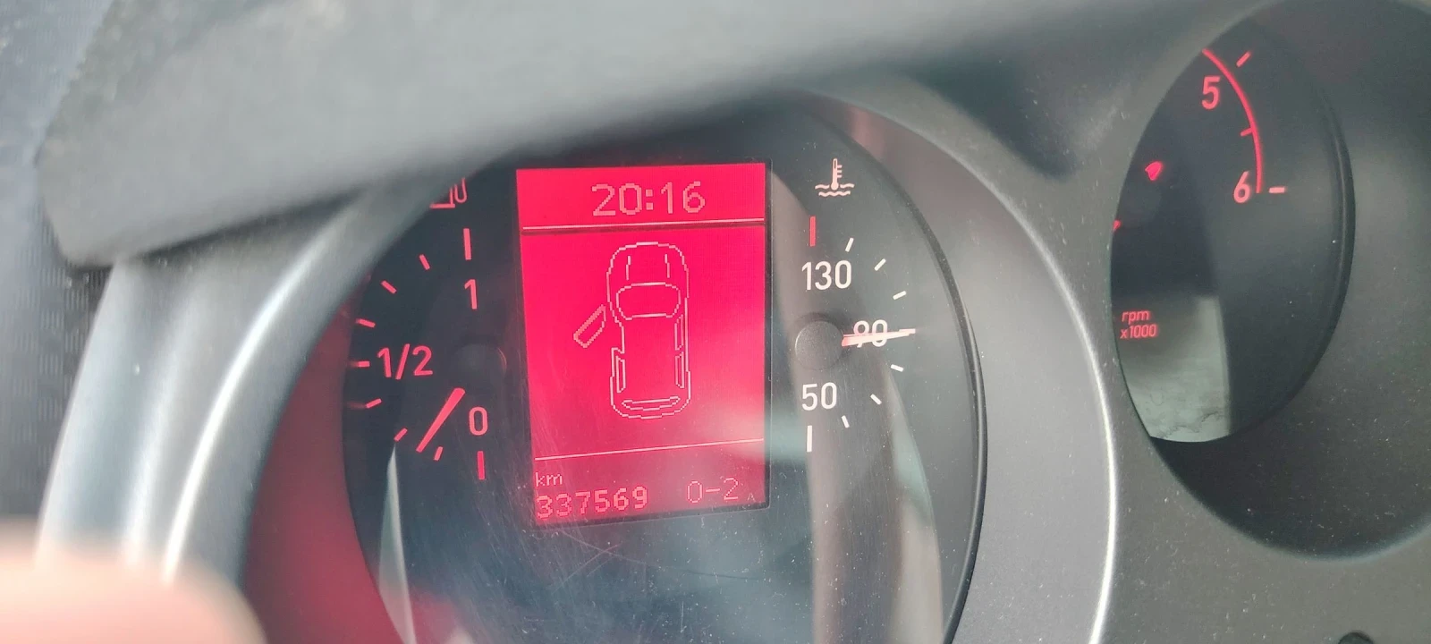 Seat Altea 1.9 TDI- 105к.с - изображение 10