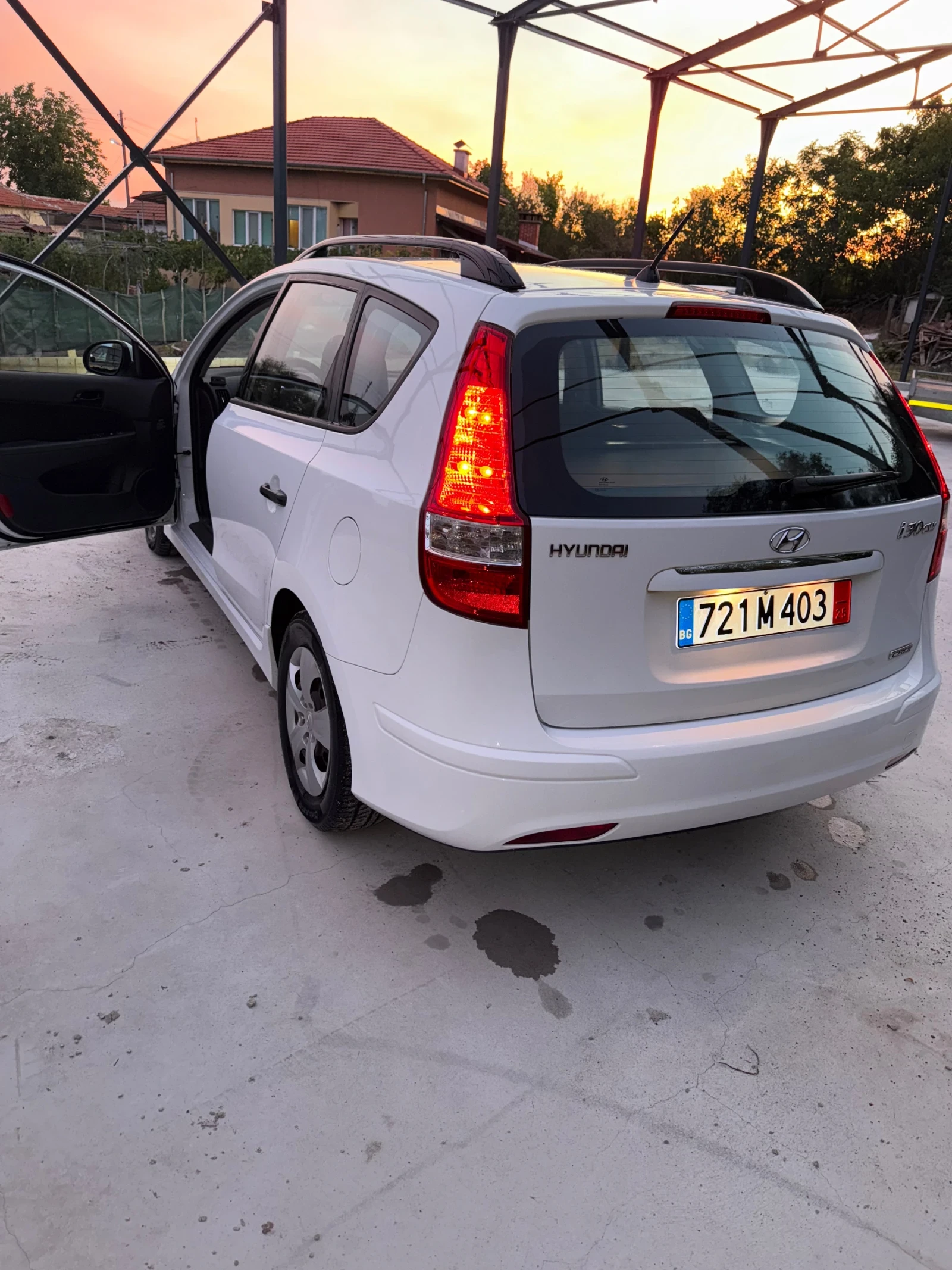 Hyundai I30 1.6 CRDi - изображение 4