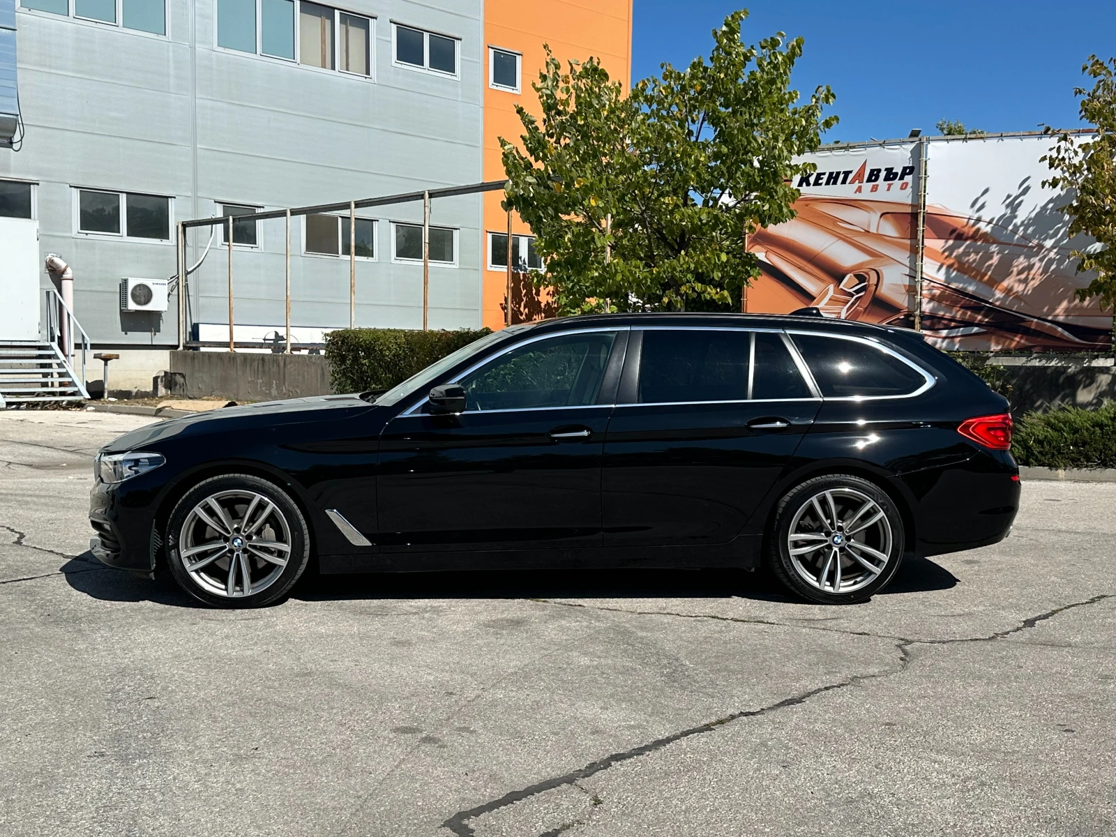 BMW 530 3.0d 265 к.с. XDrive - изображение 2