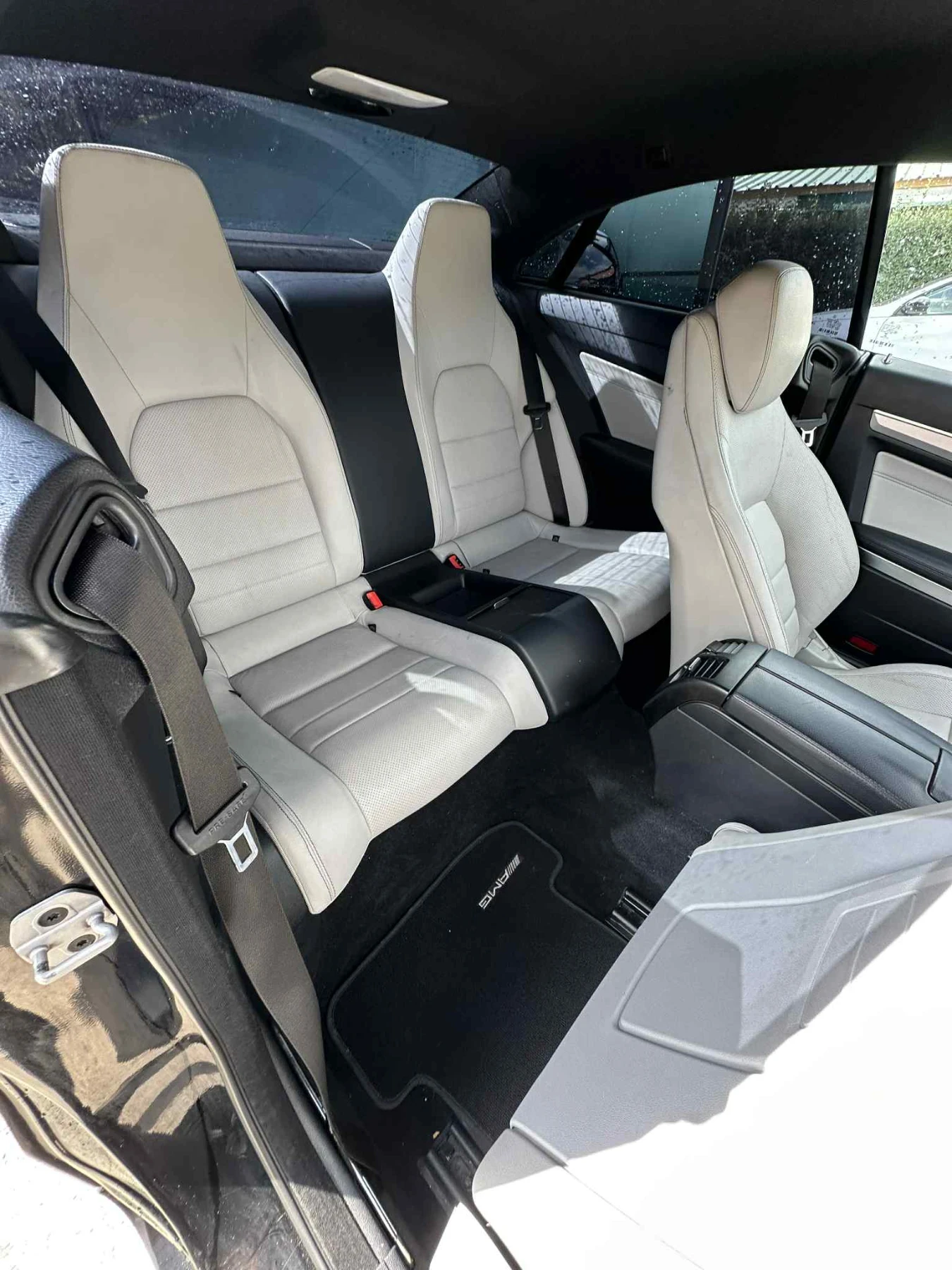 Mercedes-Benz E 220 AMG SPORT COUPE - изображение 3