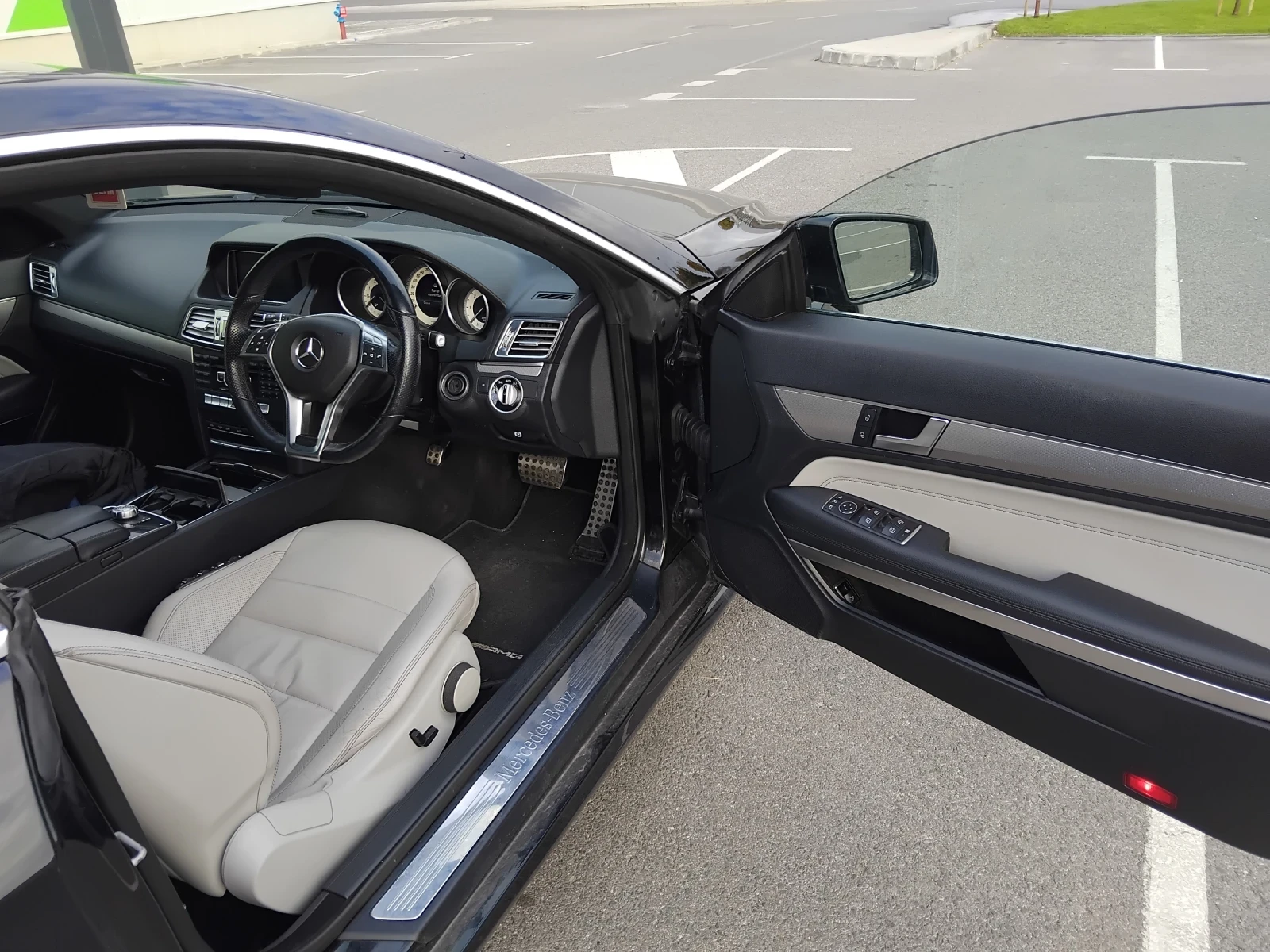 Mercedes-Benz E 220 AMG SPORT COUPE - изображение 6