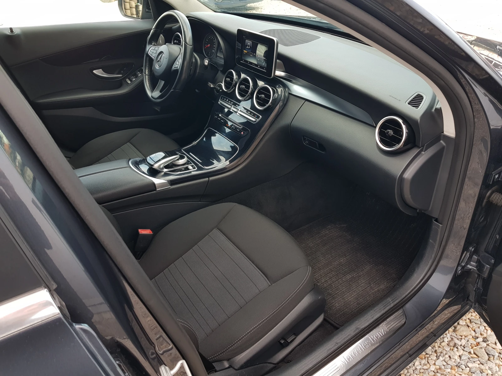 Mercedes-Benz C 200 D /11/2015 �. EURO 6B | Mobile.bg � ����������� 11