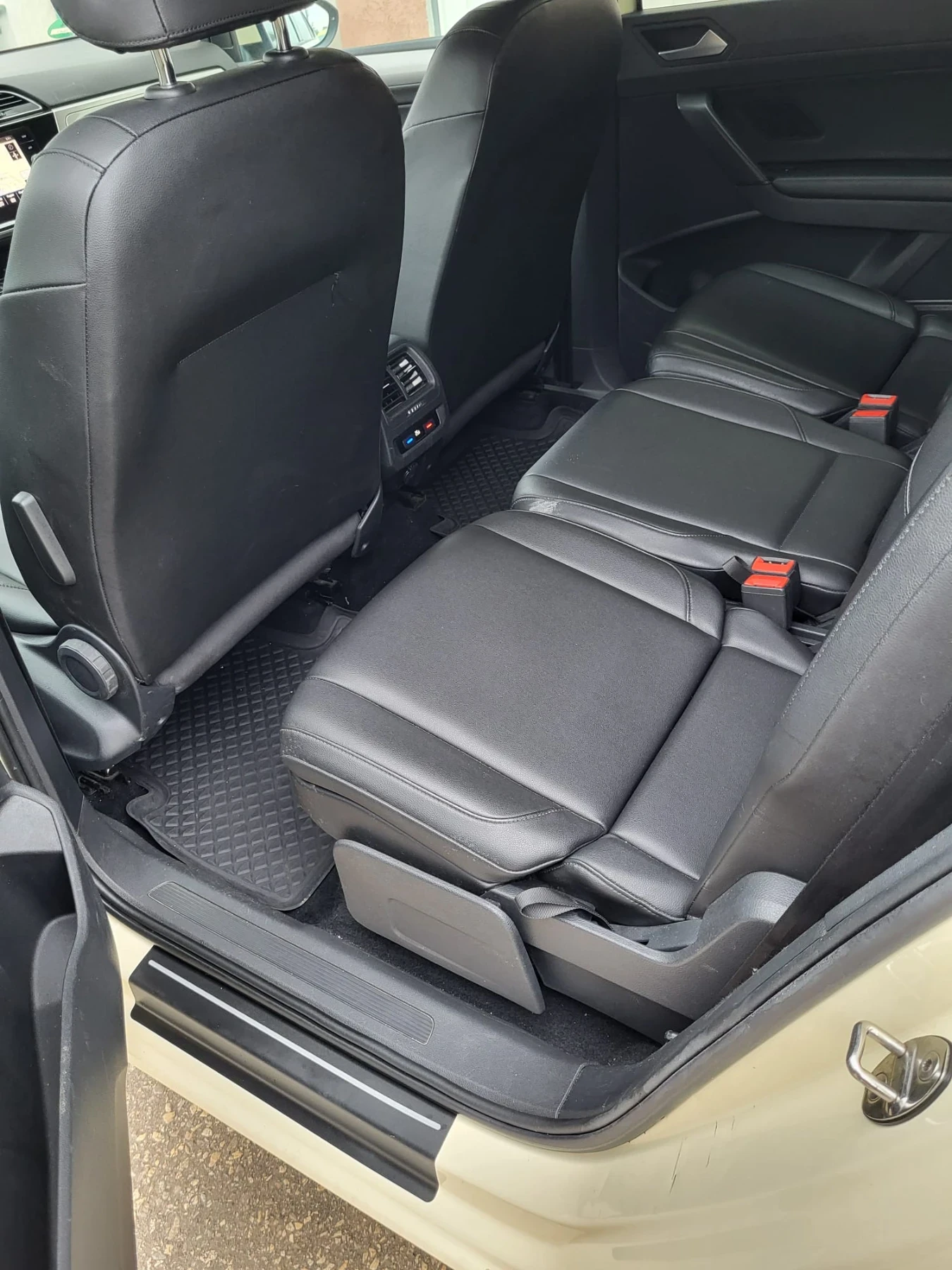 VW Touran 2000 tdi - изображение 8