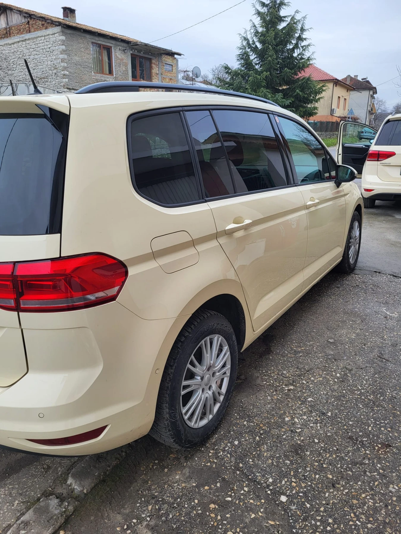 VW Touran 2000 tdi - изображение 5