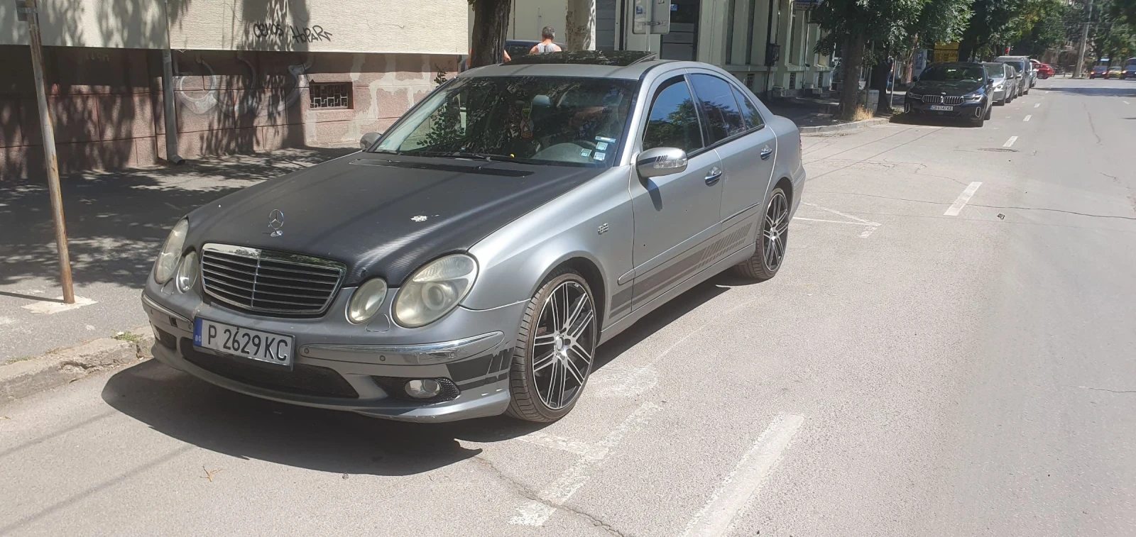 Mercedes-Benz E 320