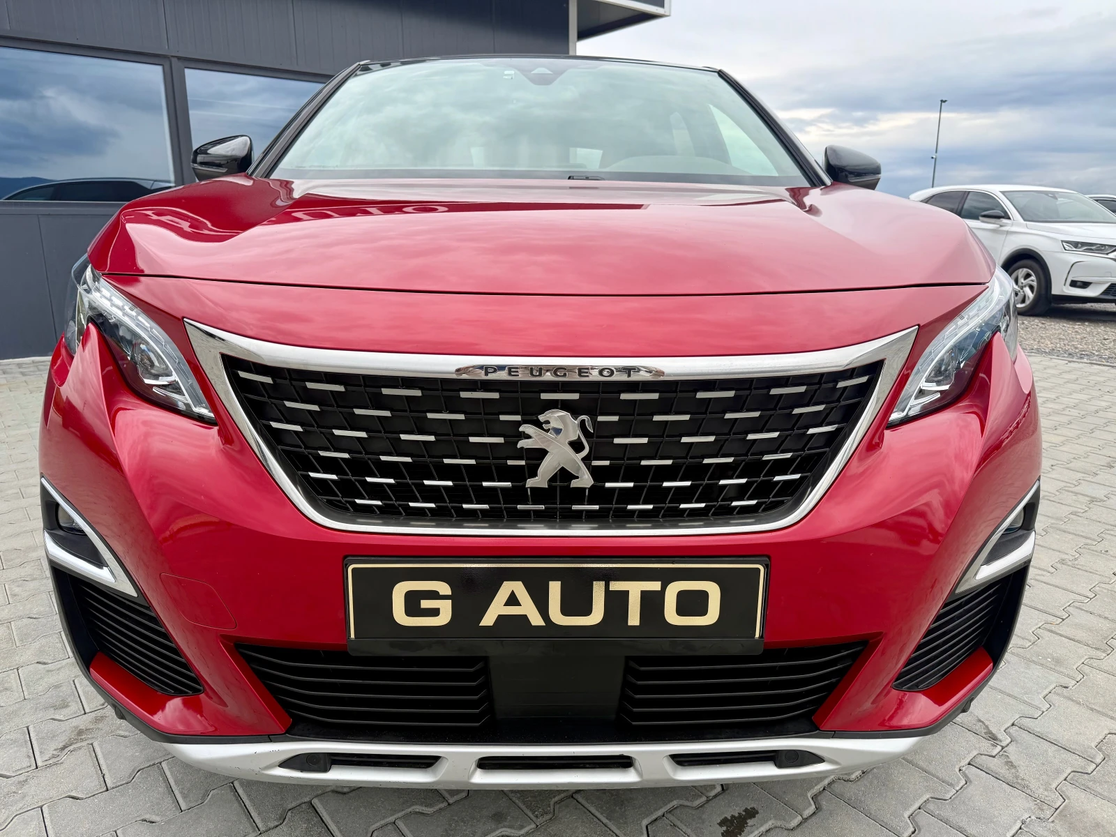 Peugeot 3008 1.5 hdi 130 ks СОБСТВЕН ЛИЗИНГ !!, снимка 2 - Автомобили и джипове - 54287157