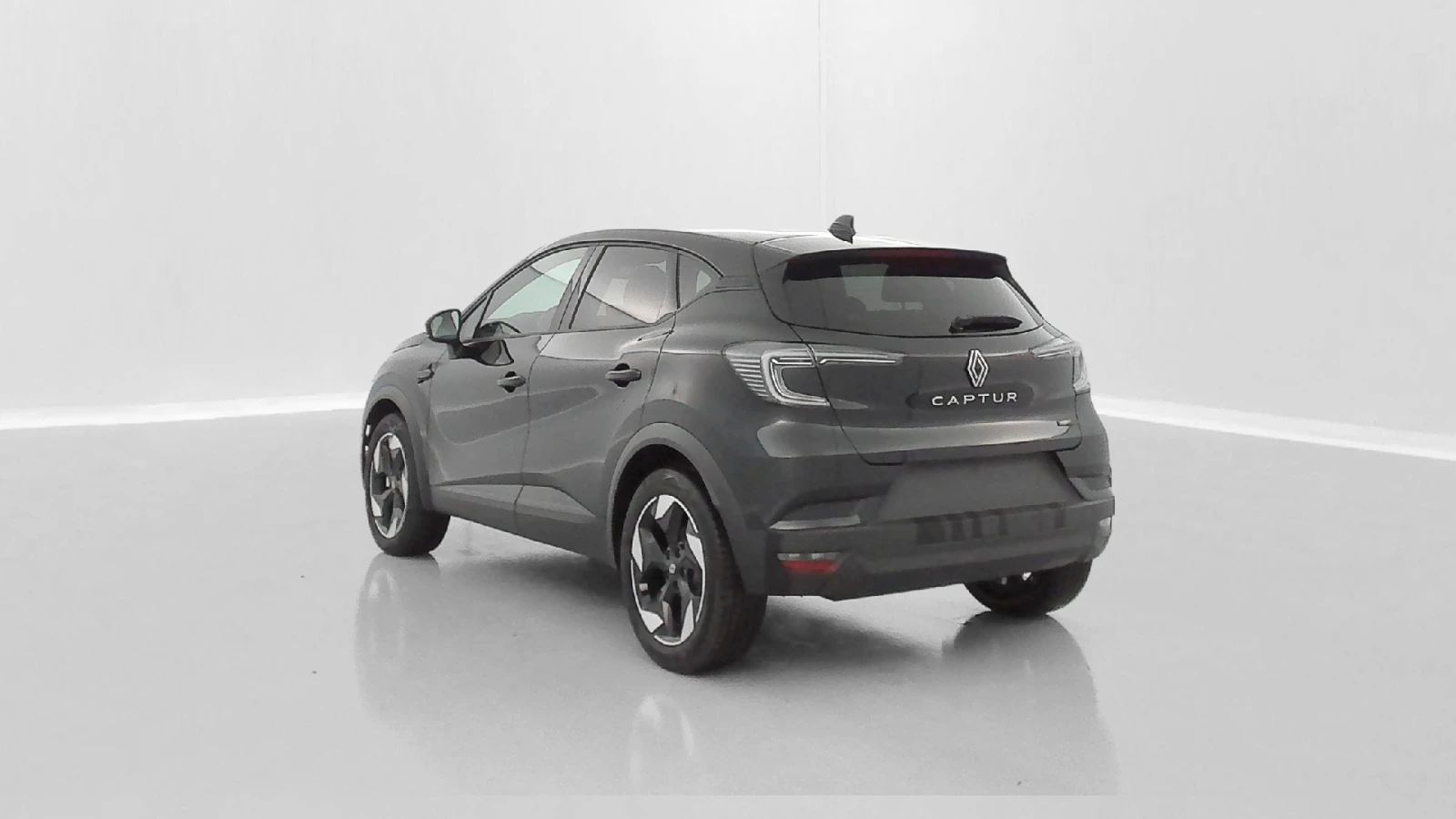 Renault Captur 1.6 Techno - Hybrid , снимка 4 - Автомобили и джипове - 54357491