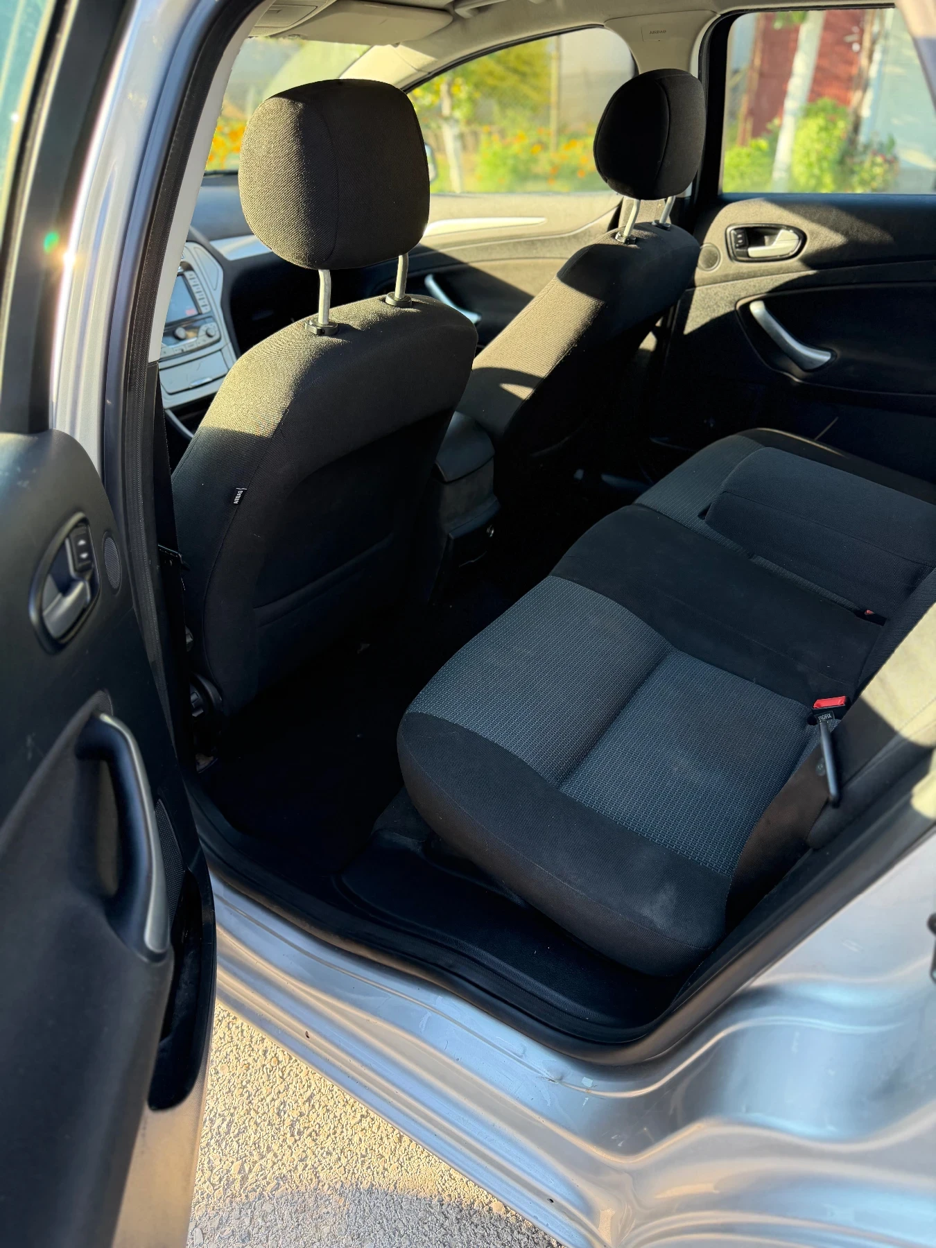 Ford Mondeo 2.0 TDCI 115кс, снимка 8 - Автомобили и джипове - 54600154