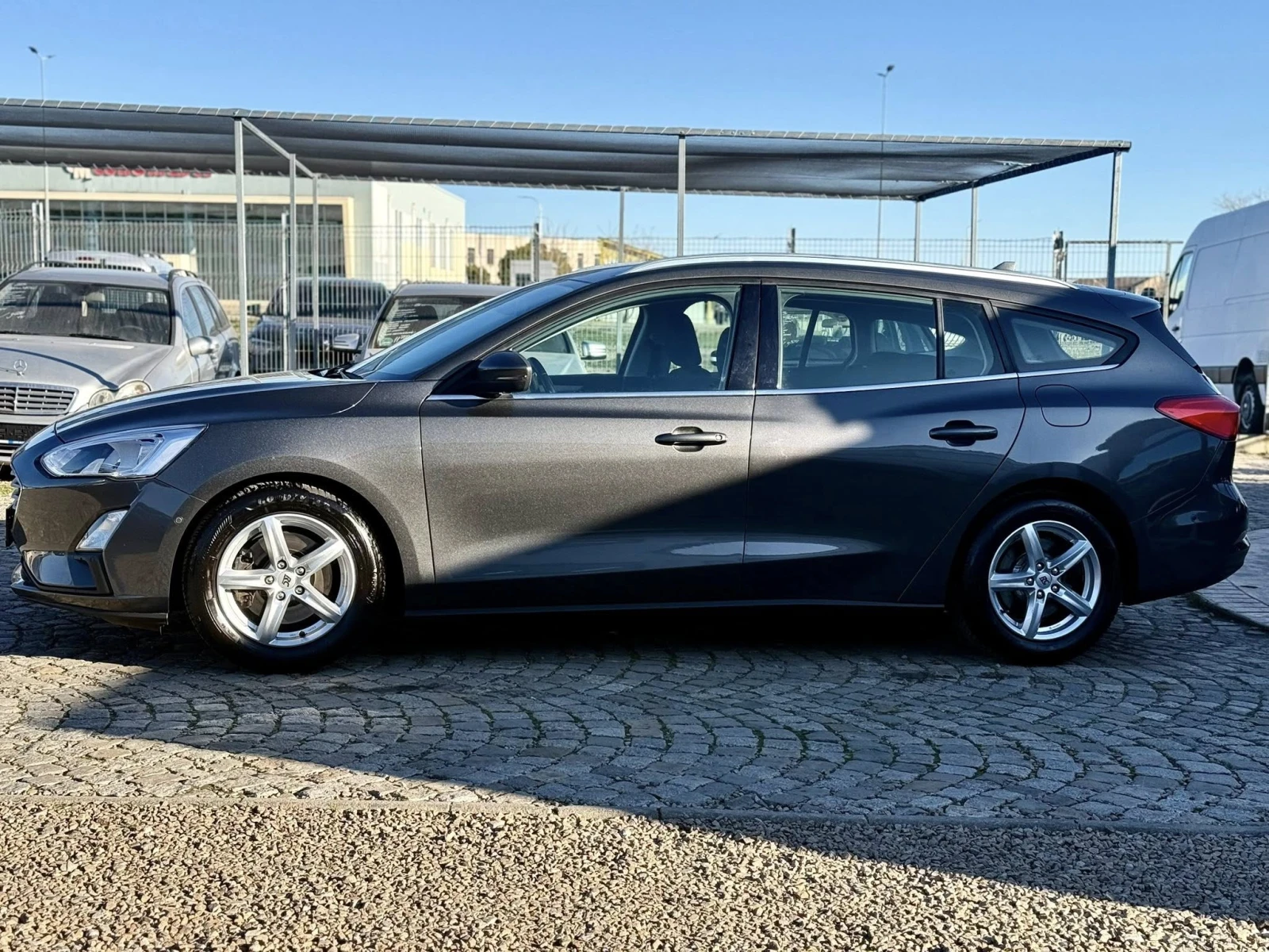 Ford Focus 1.5 6-�������� | Mobile.bg � ����������� 2