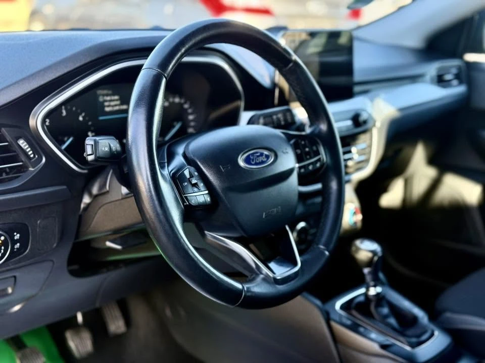 Ford Focus 1.5 6-�������� | Mobile.bg � ����������� 10