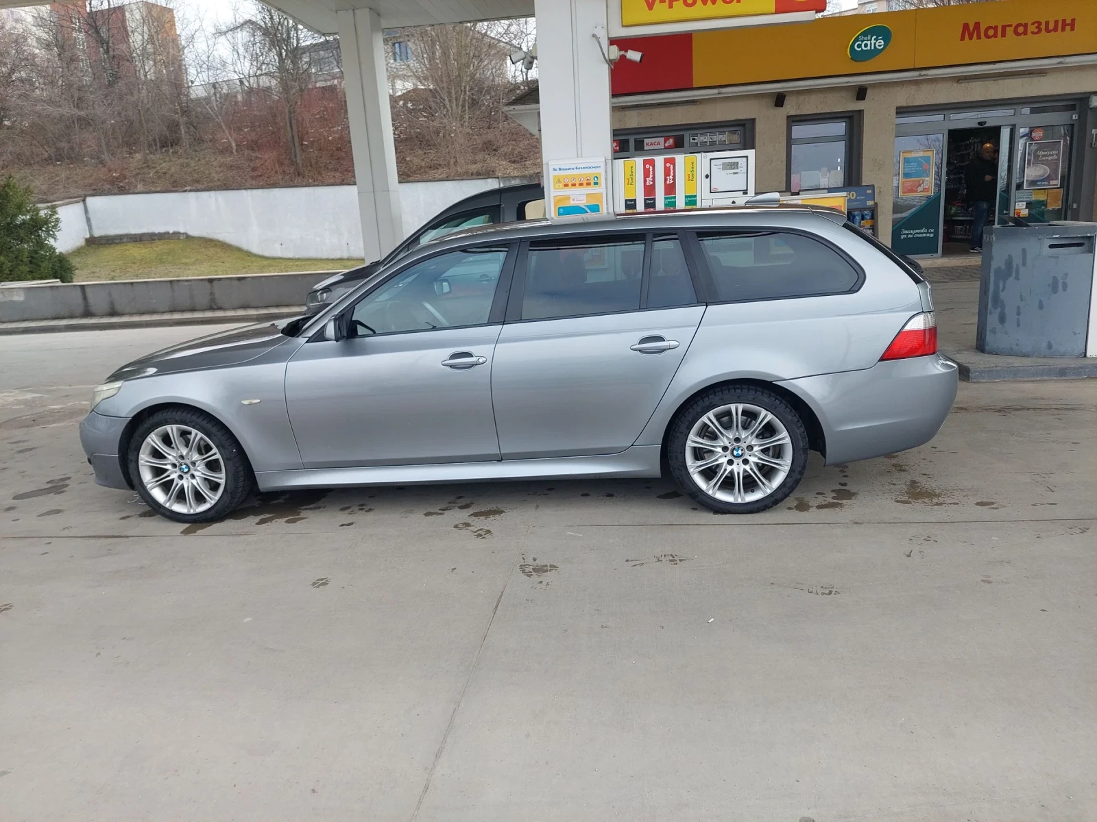BMW 530, снимка 9 - Автомобили и джипове - 55255229