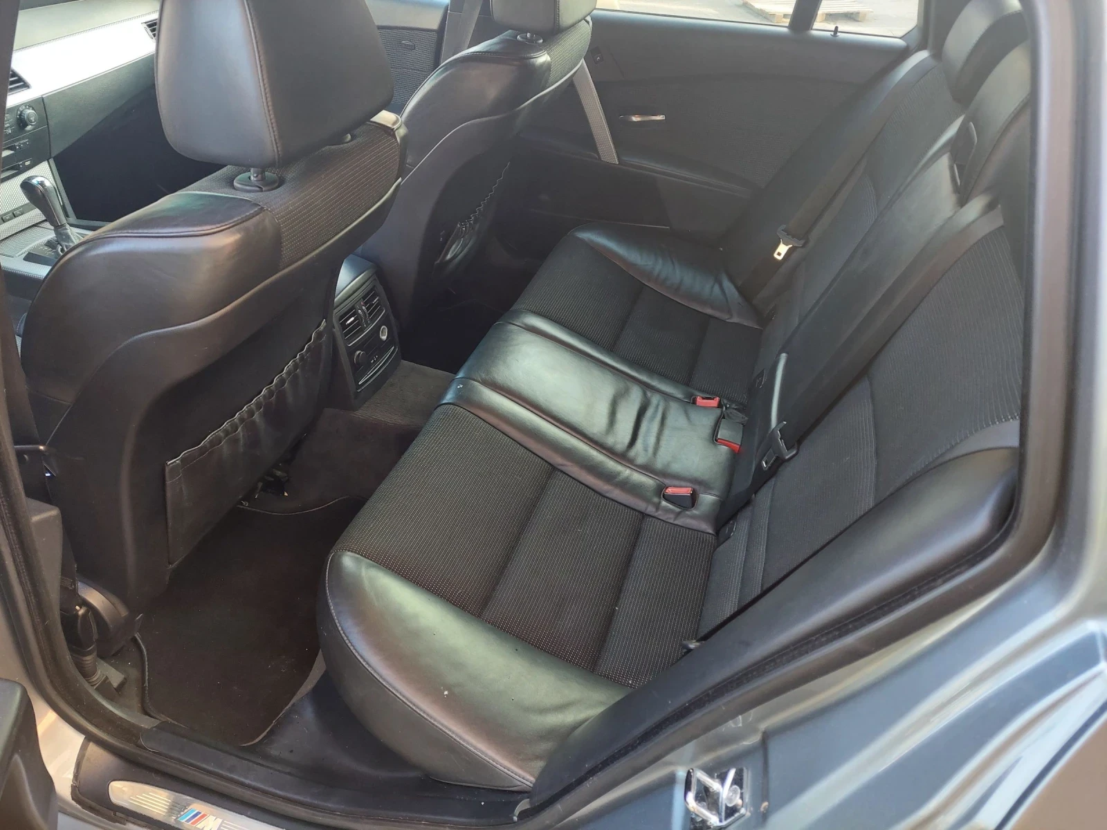 BMW 530, снимка 16 - Автомобили и джипове - 55255229