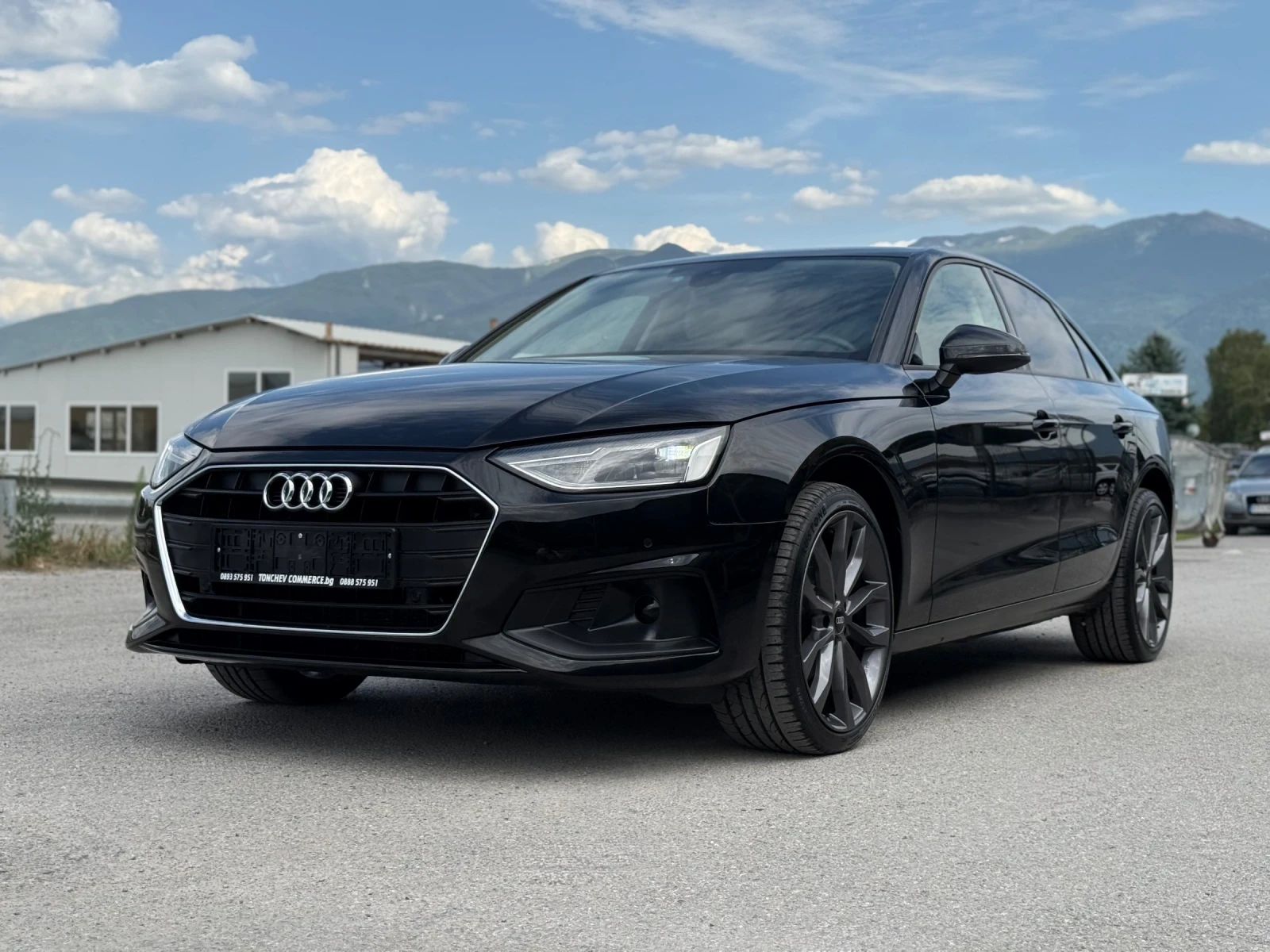Audi A4 2.0-TDI-198.000km-NEW-HYBRID-LED-DISTRONIK-FULL, снимка 3 - Автомобили и джипове - 55307323