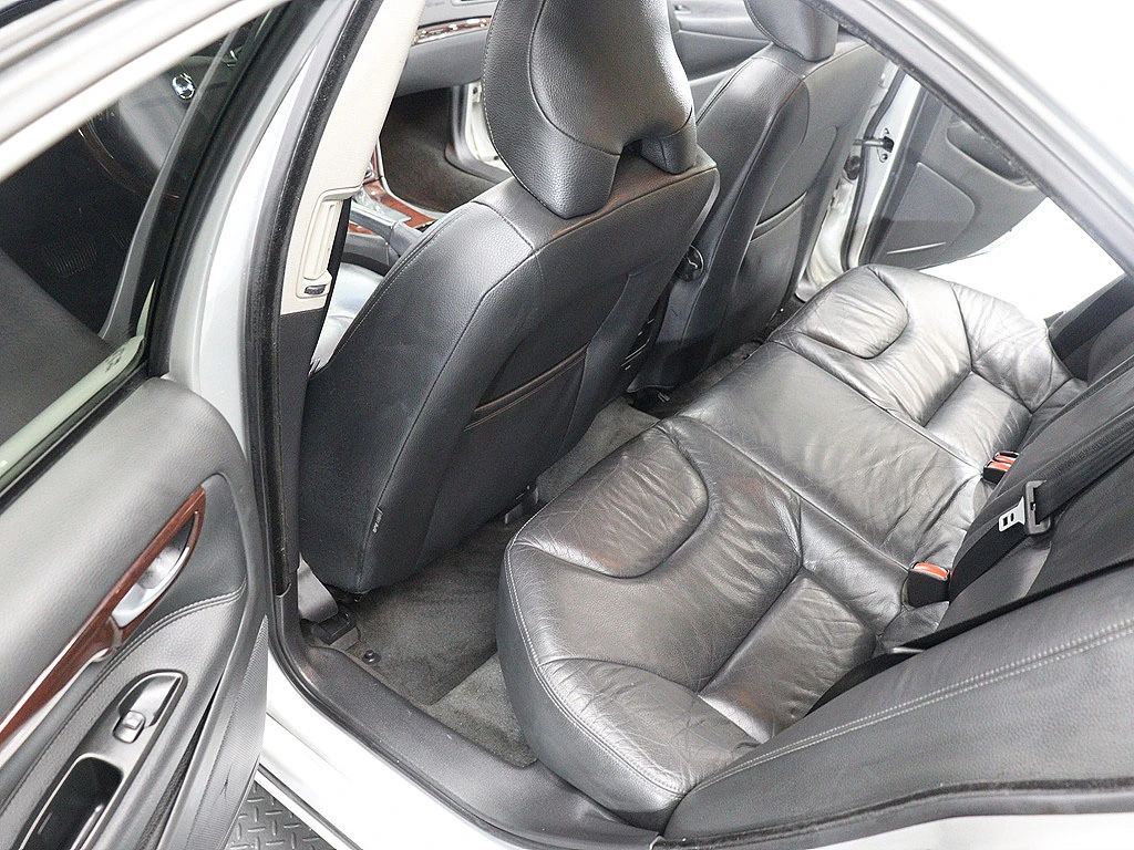 Volvo S60 2.5T* ЛЮК* КРАЙНА ЦЕНА, снимка 17 - Автомобили и джипове - 55496253