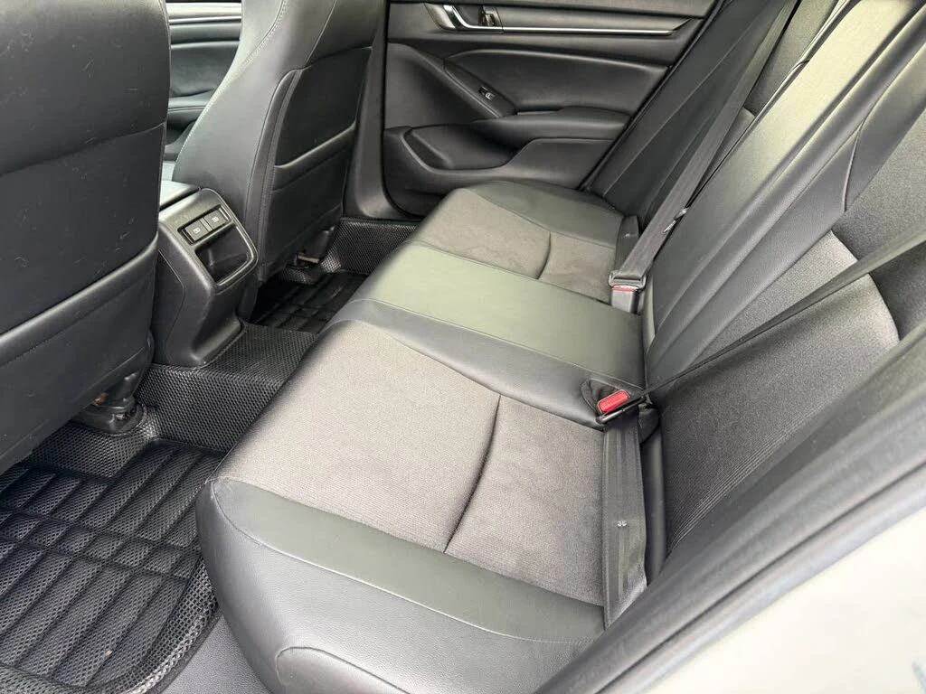 Honda Accord SPORT* DISTRONIC* КАМЕРА* ПОДГРЕВ* КРАЙНА ЦЕНА, снимка 11 - Автомобили и джипове - 55986917