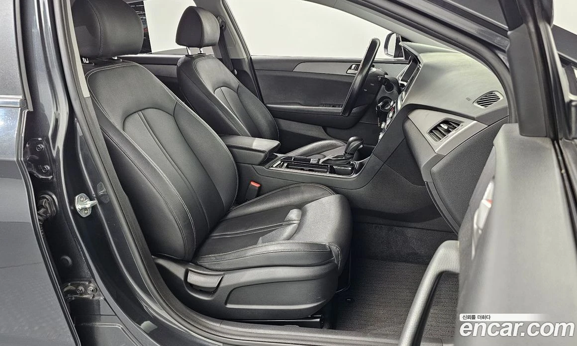 Hyundai Sonata LPI Style, снимка 11 - Автомобили и джипове - 56155362