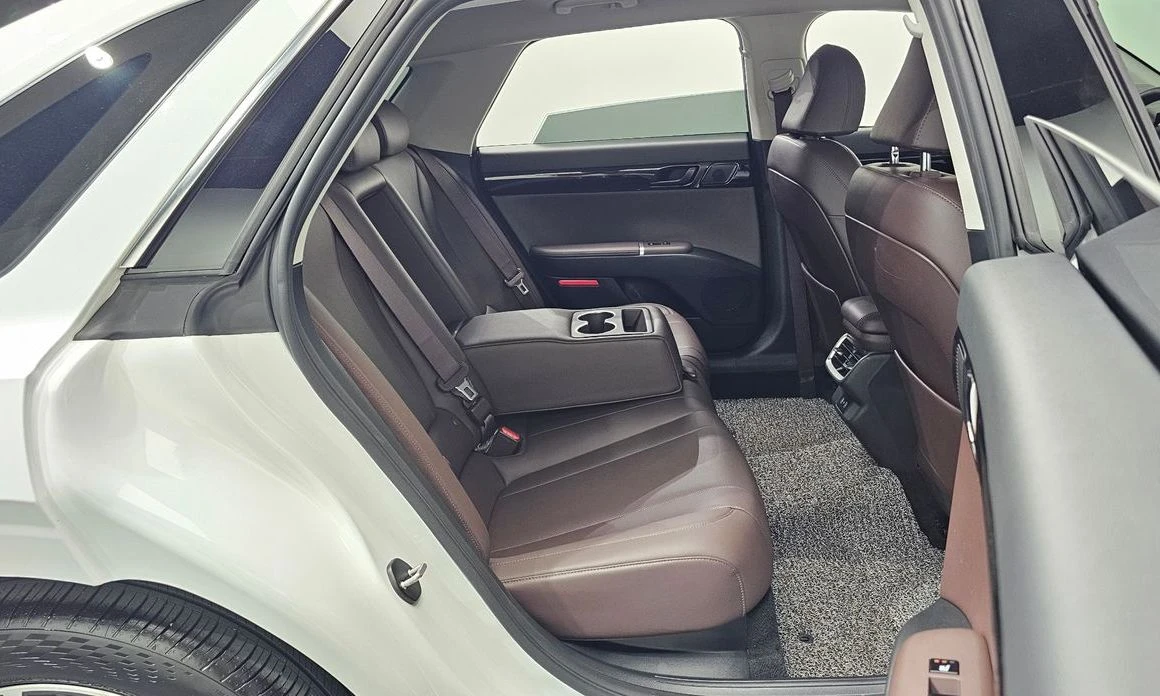 Hyundai Grandeur 3.5 LPG 2WD Premium autogeorge.com, снимка 17 - Автомобили и джипове - 56293586