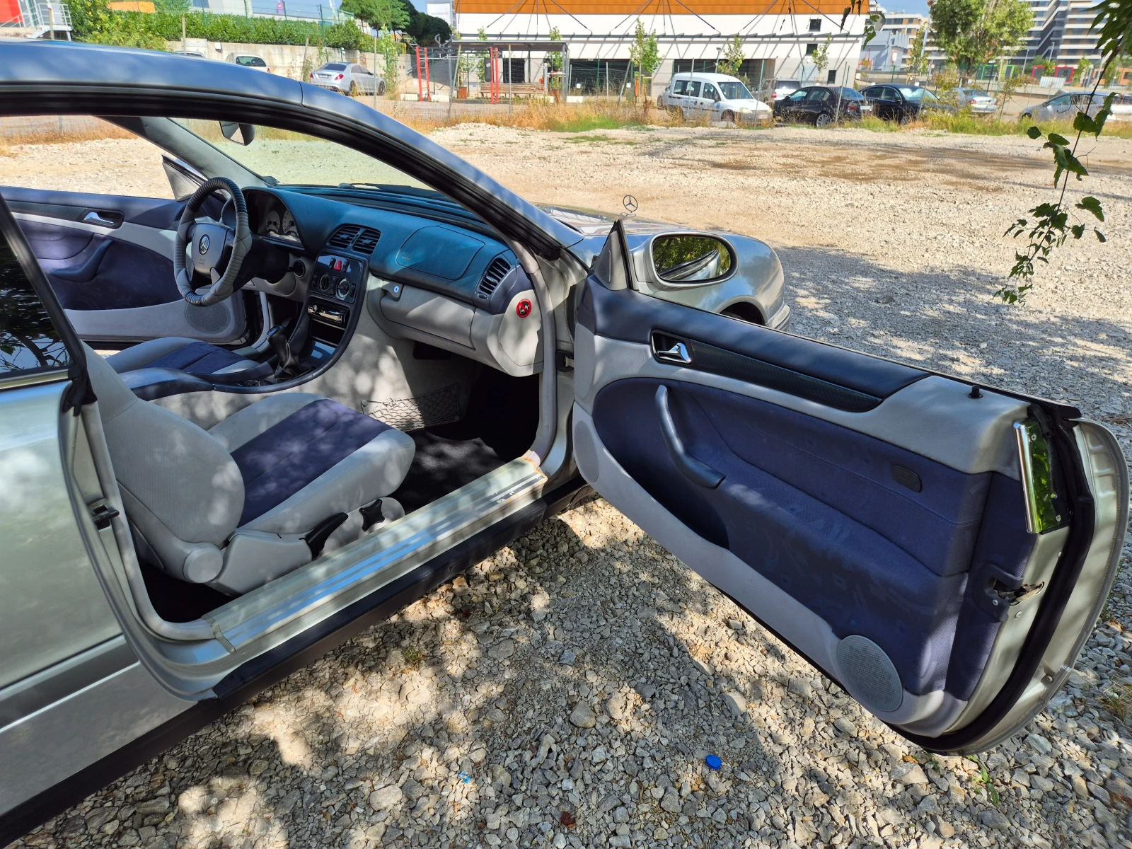 Mercedes-Benz CLK 200 Kompressor Sport, снимка 10 - Автомобили и джипове - 56310518