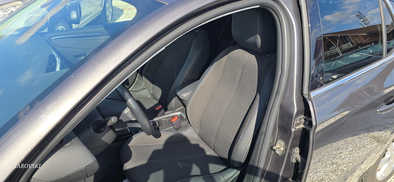 Opel Corsa 1.5 TDCI NAVI/CAR PLAY/ANDROID AUTO/KEYLESS GO , снимка 10 - Автомобили и джипове - 56329730