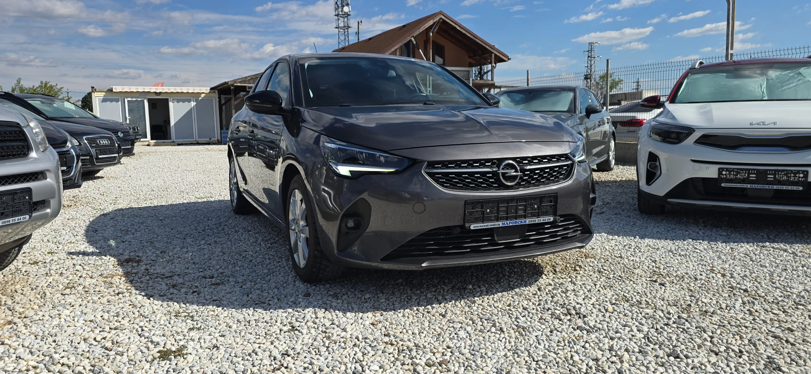 Opel Corsa 1.5 TDCI NAVI/CAR PLAY/ANDROID AUTO/KEYLESS GO , снимка 3 - Автомобили и джипове - 56329730