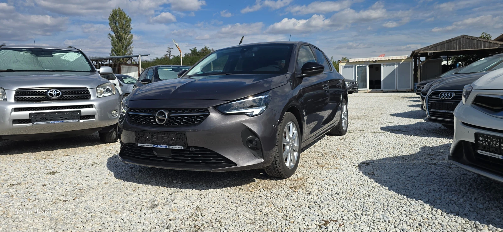 Opel Corsa 1.5 TDCI NAVI/CAR PLAY/ANDROID AUTO/KEYLESS GO 