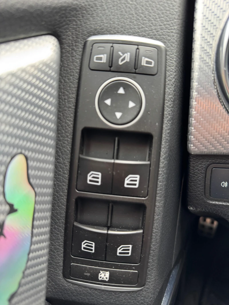 Mercedes-Benz GLK 350 cdi AMG, снимка 9 - Автомобили и джипове - 51190720