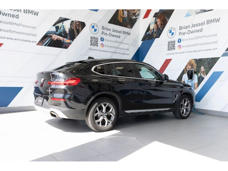 BMW X4 xDrive30i* Pano* Подгрев* Камера - изображение 5