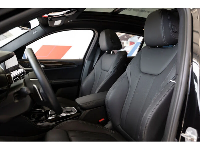 BMW X4 xDrive30i* Pano* Подгрев* Камера - изображение 9