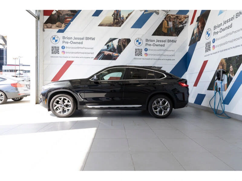 BMW X4 xDrive30i* Pano* Подгрев* Камера - изображение 2