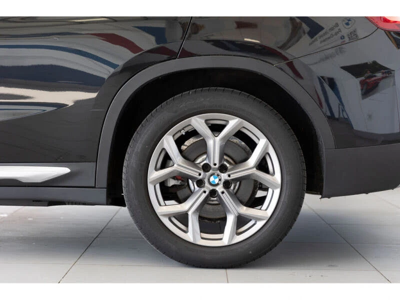 BMW X4 xDrive30i* Pano* Подгрев* Камера - изображение 3