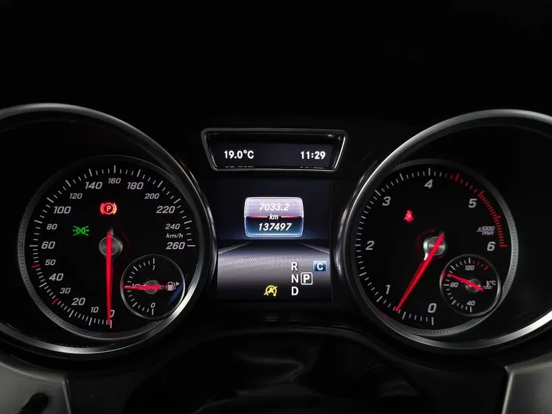 Mercedes-Benz GLE 350d - САМО 30% АВАНС, снимка 15 - Автомобили и джипове - 56112299