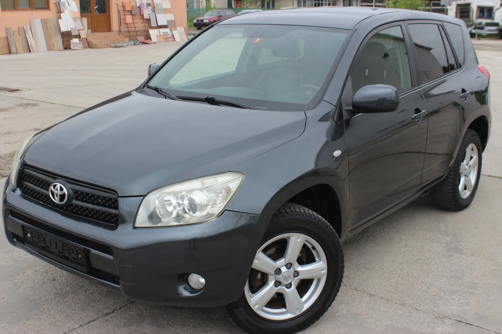 Toyota Rav4 2.2 D4D 136к.с. Швейцария, Кожа, Навигация, Уникат - [1] 