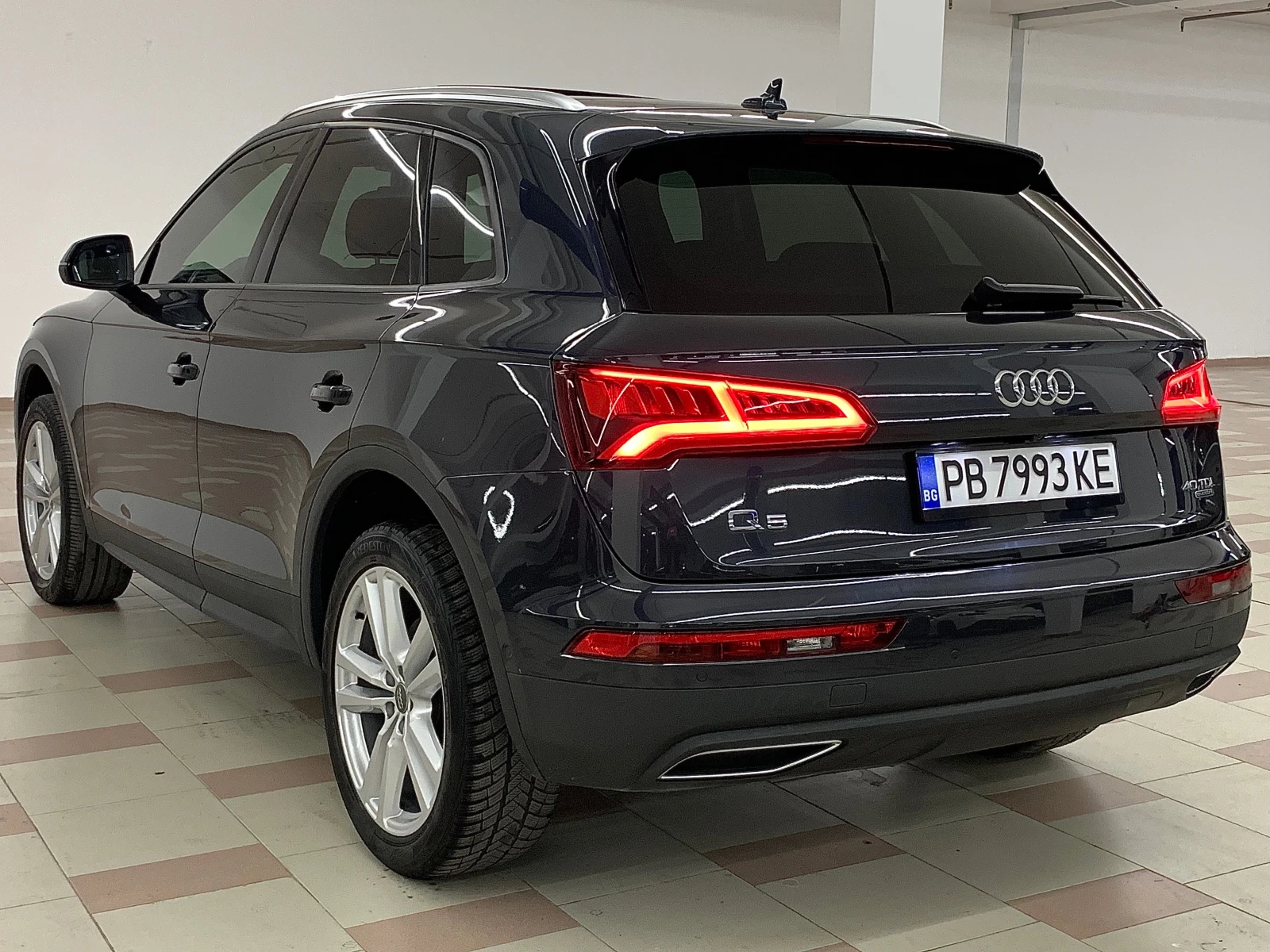 Audi Q5 40TDI /PANO/Bang&Olufsen/MASAJ/KAMERA/ - изображение 4