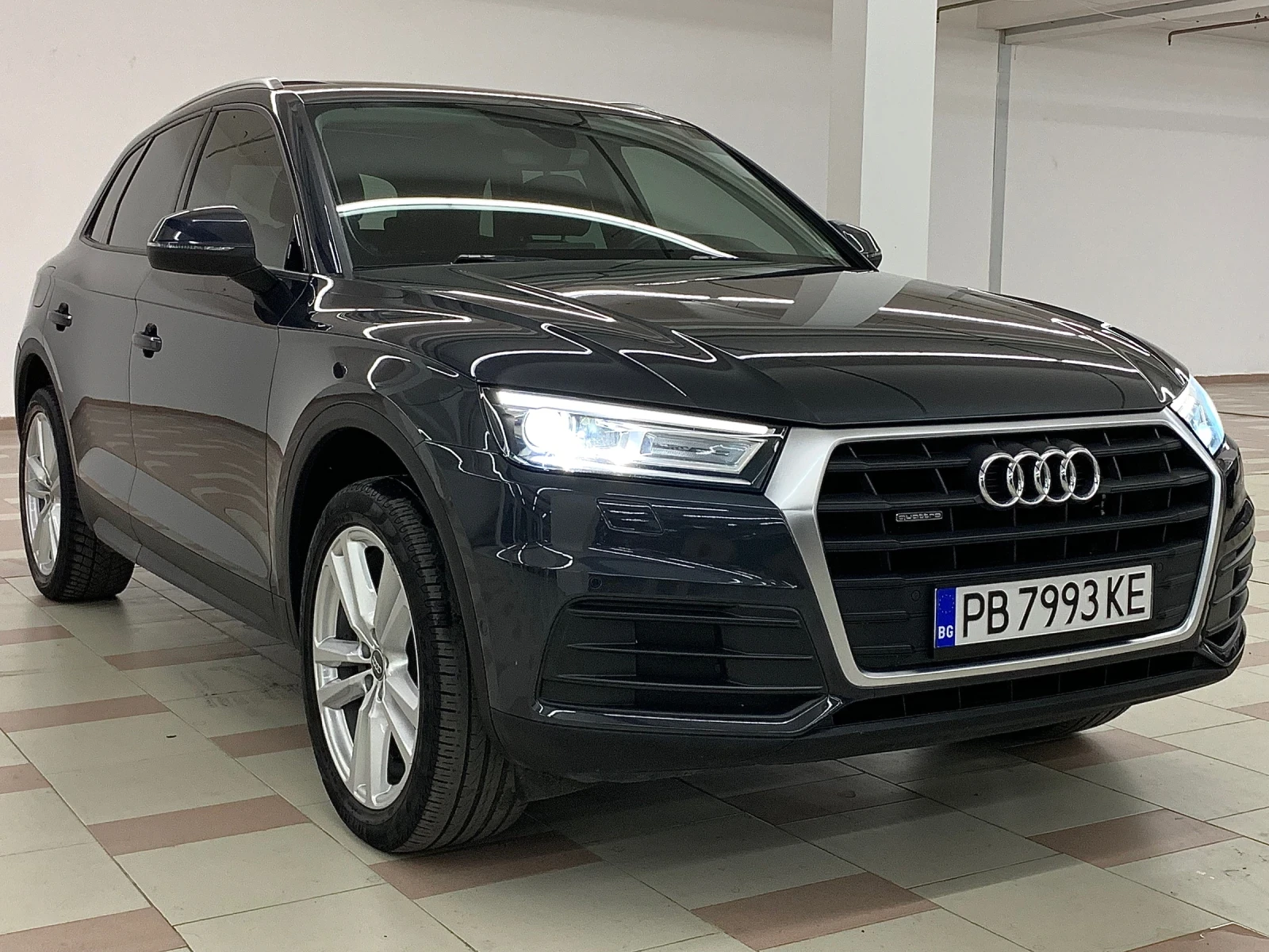 Audi Q5 40TDI /PANO/Bang&Olufsen/MASAJ/KAMERA/ - изображение 3