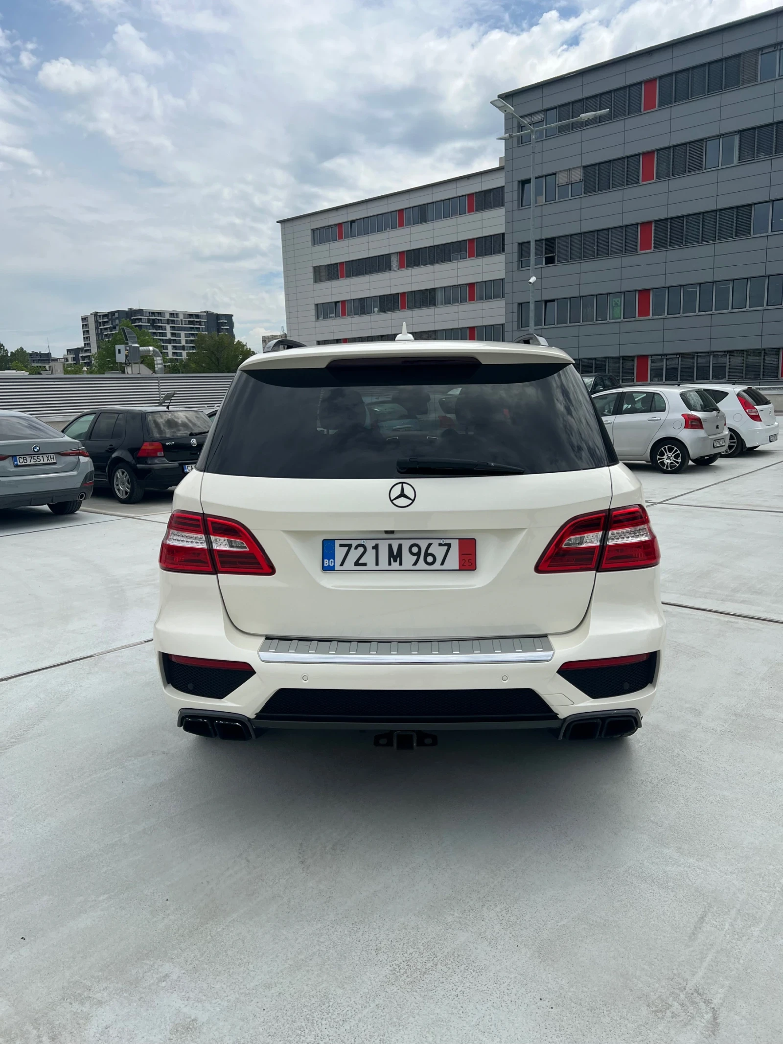 Mercedes-Benz ML 63 AMG  - изображение 5