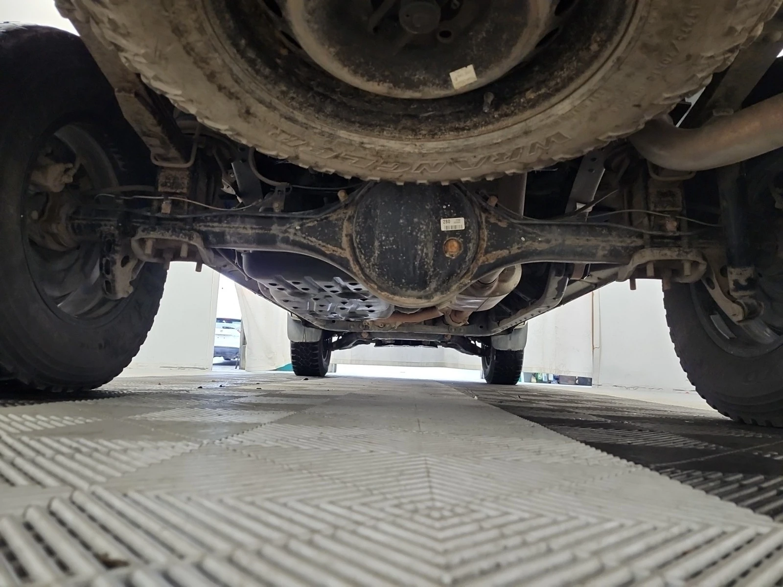Toyota Tundra SR5 CREW CAB SHORT * * CARFAX * * АВТО КРЕДИТ * *  - изображение 10
