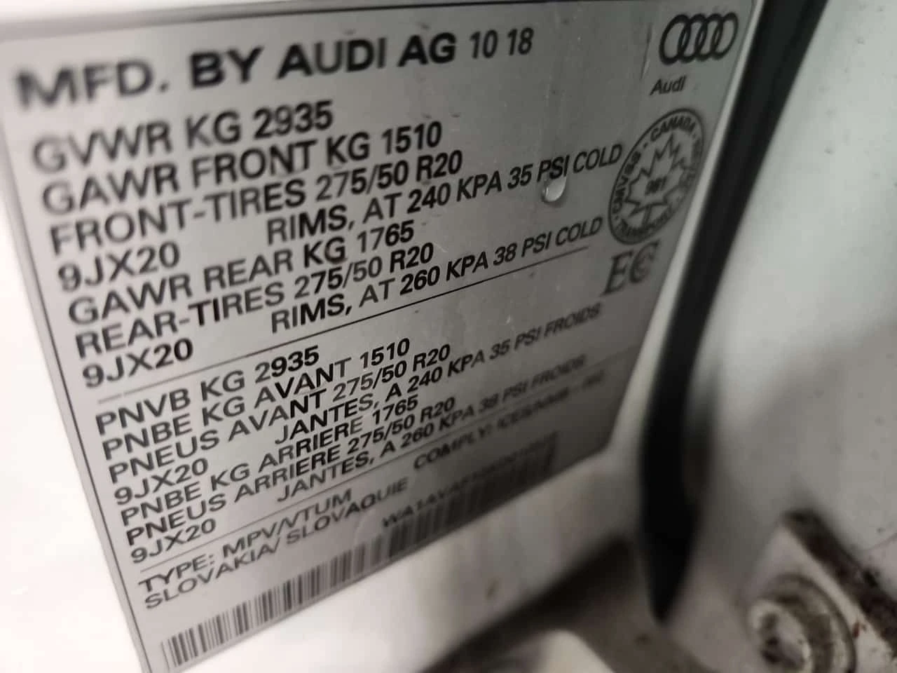 Audi Q8 * PROGRESSIV * CARFAX * ЦЕНА ДО БГ, снимка 16 - Автомобили и джипове - 54265439