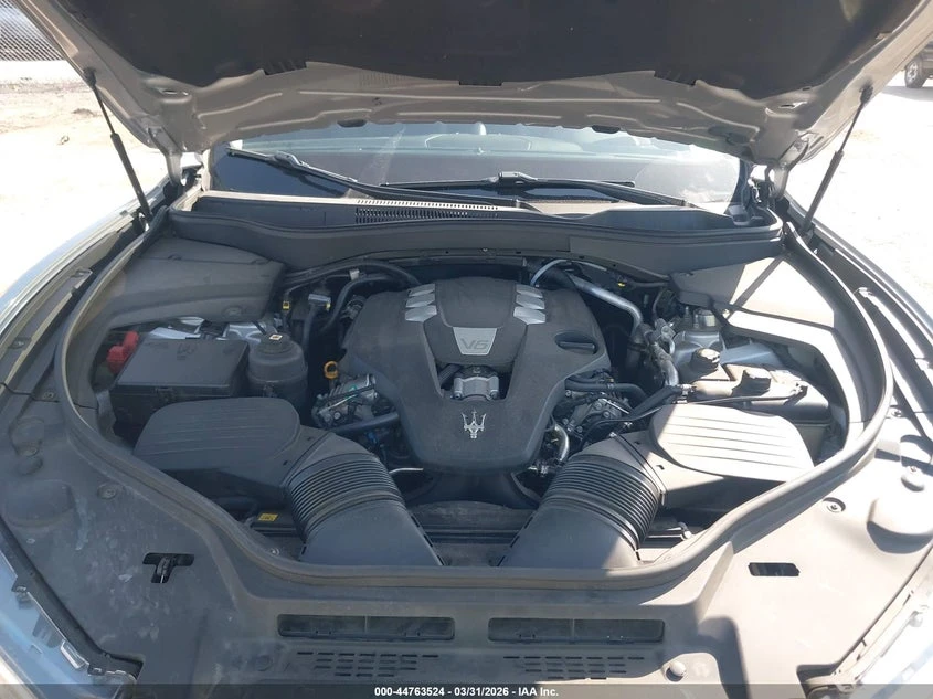 Maserati Levante 3.0l, снимка 10 - Автомобили и джипове - 54307226