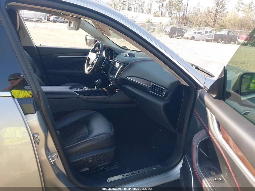 Maserati Levante 3.0l, снимка 5 - Автомобили и джипове - 54307226