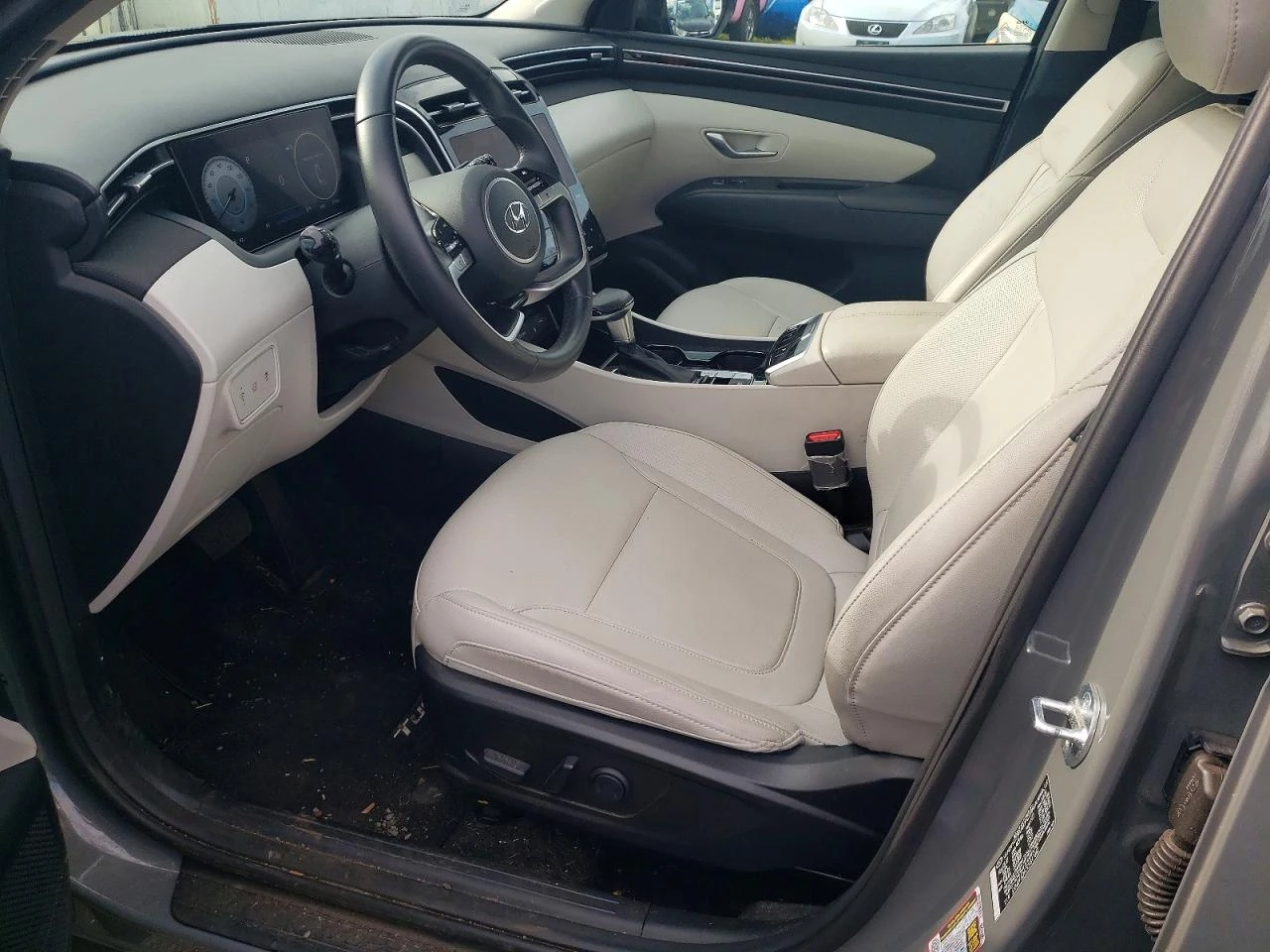 Hyundai Tucson 2.5l Sel, снимка 7 - Автомобили и джипове - 54732613