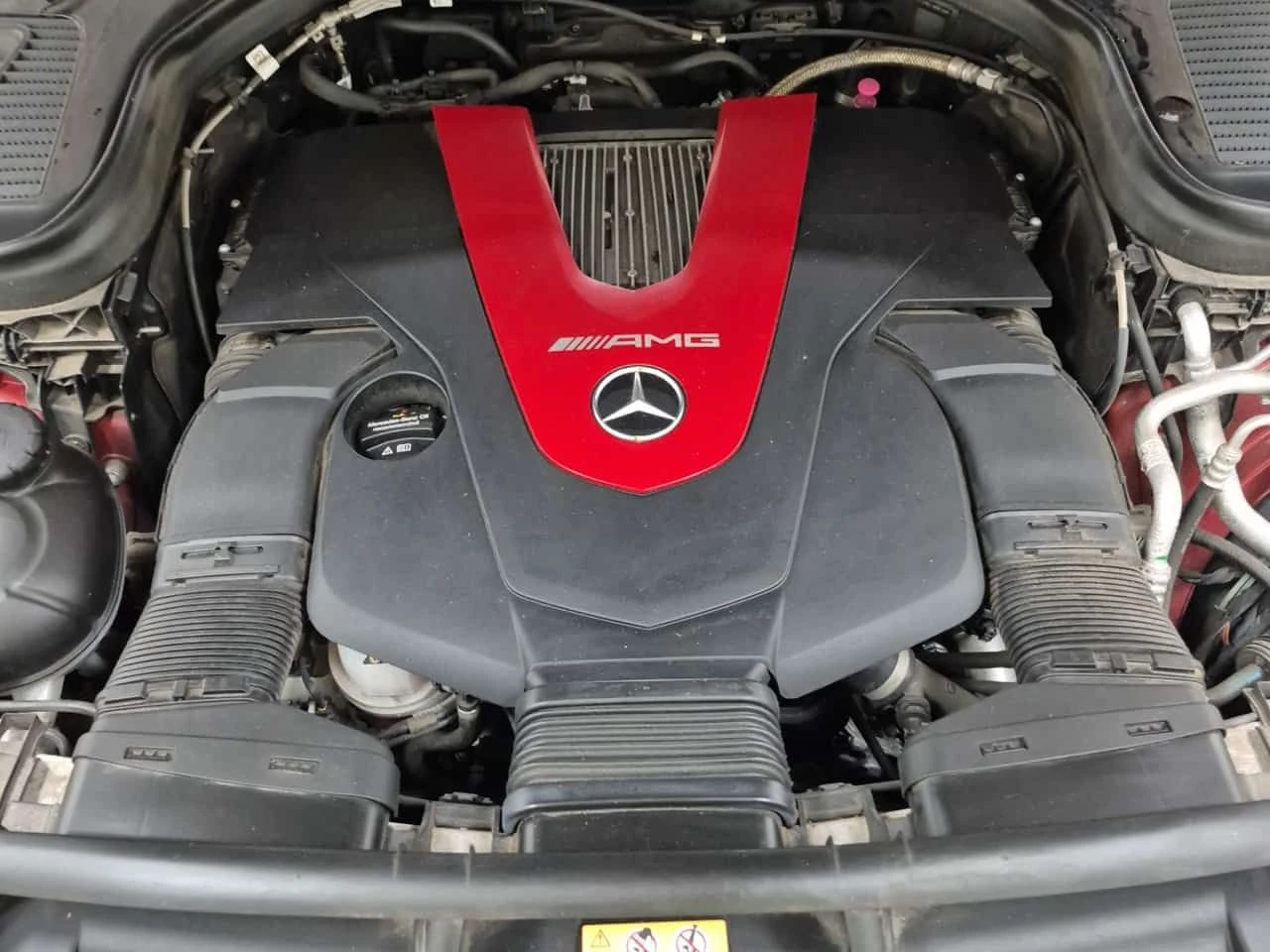 Mercedes-Benz GLC 43 AMG  HUD / 360 / DISTRONIC / PANO / MEMORY, снимка 16 - Автомобили и джипове - 55474979