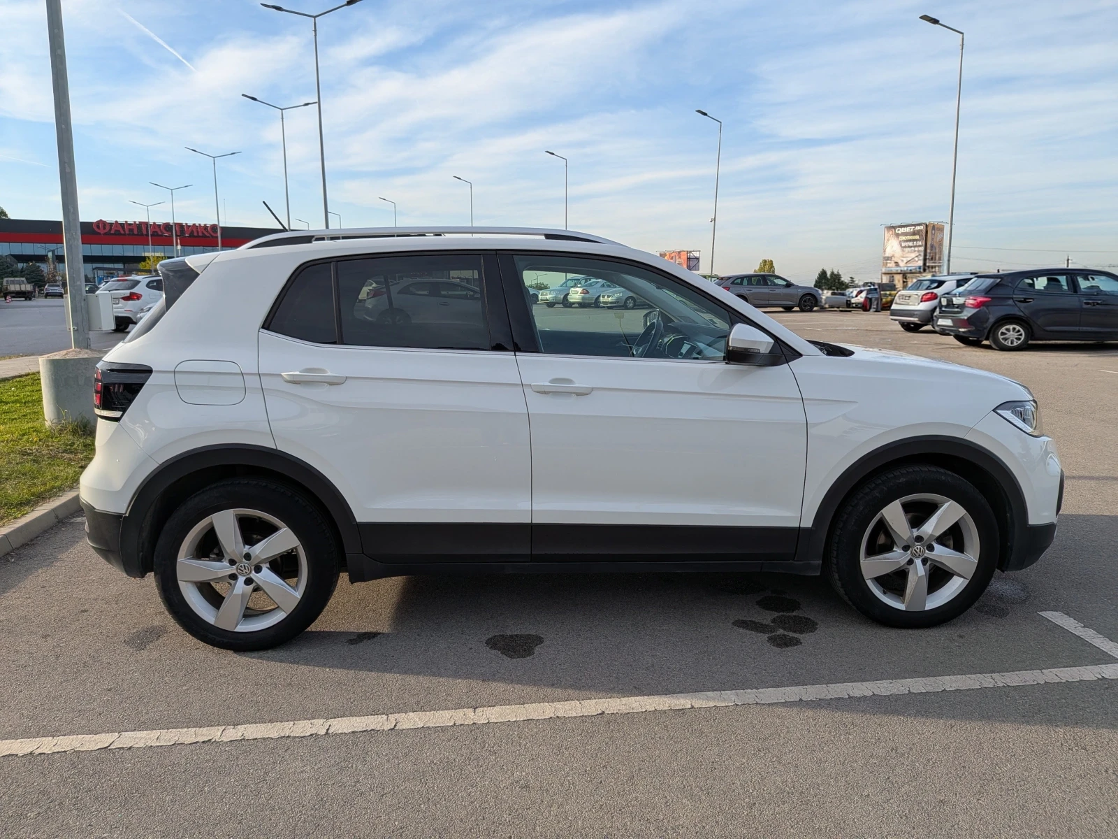 VW T-Cross Style, снимка 7 - Автомобили и джипове - 56644493