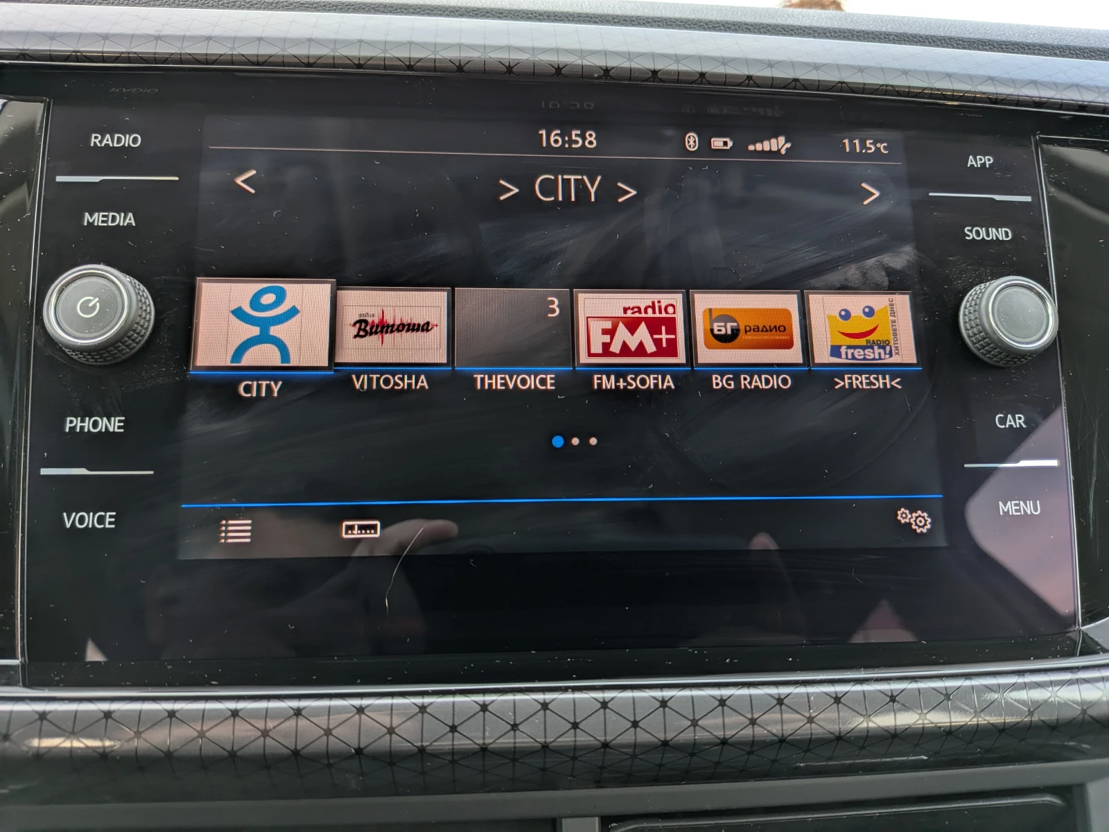 VW T-Cross Style, снимка 16 - Автомобили и джипове - 56644493