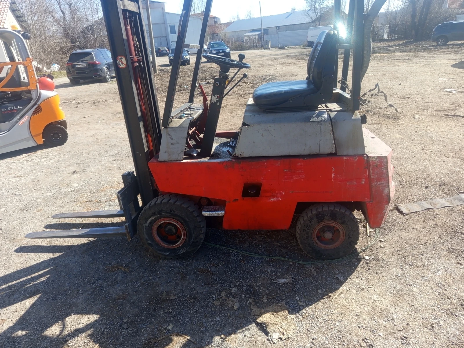 Мотокар Linde