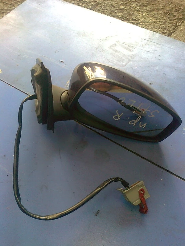 огледало дясно за Фиат Стило (1)