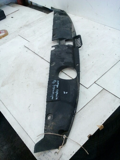 Кора върху радиатори Хонда Стрийм