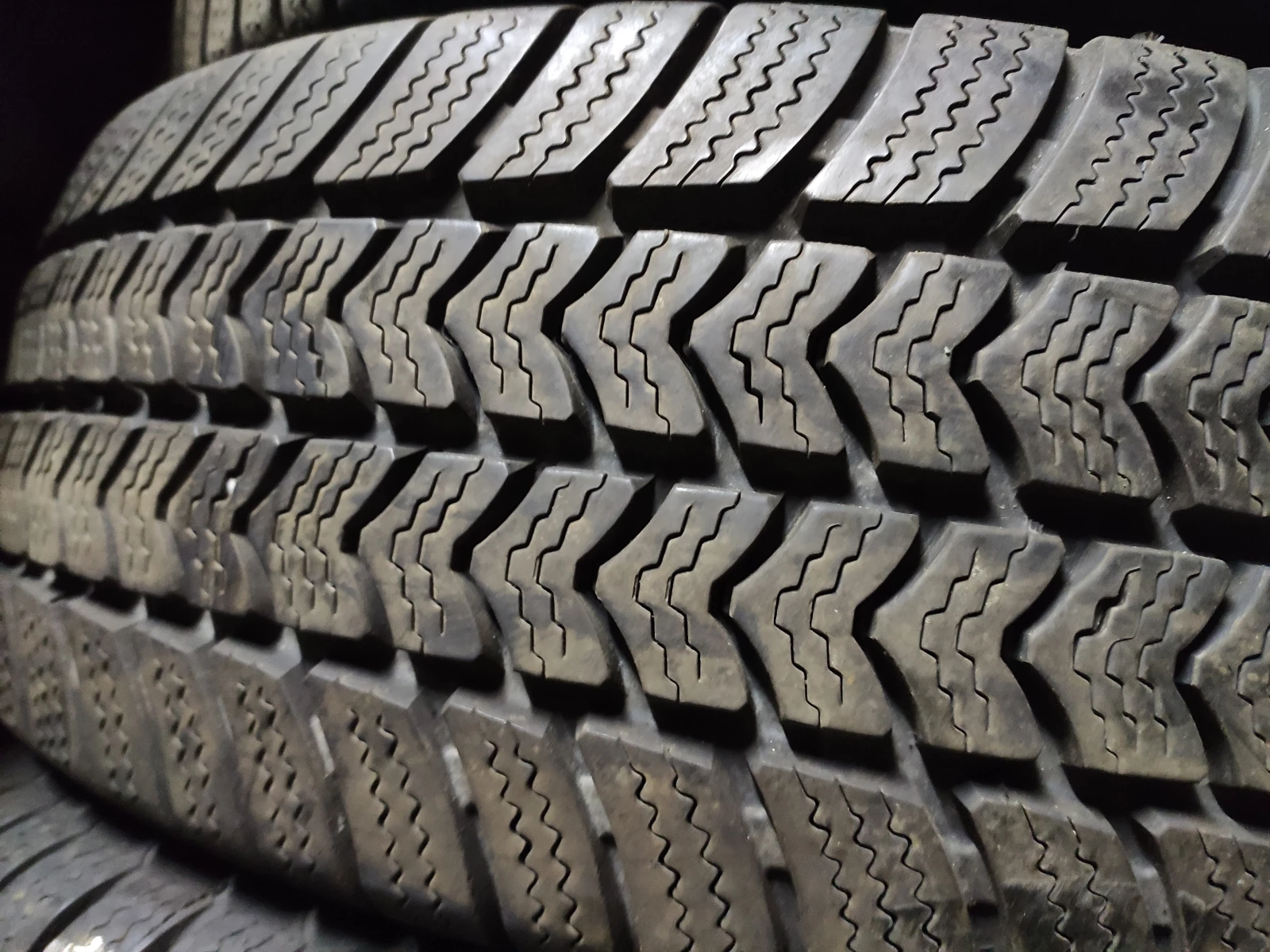  215/70R15 | Mobile.bg   2