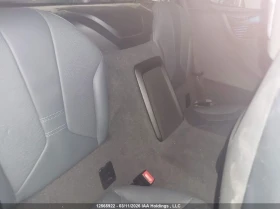 BMW i8 Keyless* Ambient* Подгреви* HUD* HK* , снимка 10